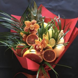 Букет из орхидей и фруктов №177 — Букеты из апельсинов