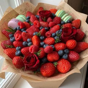 Букет из ягод №33 — Букеты из клубники