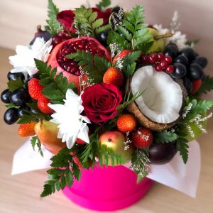 Фруктовая композиция №106 — Букет из фруктов и ягод