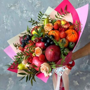 Фруктовый букет №32 — Букеты из фруктов и цветов